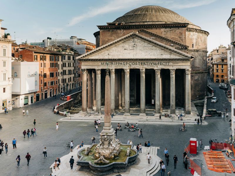 Pantheon Private Tour in Rome